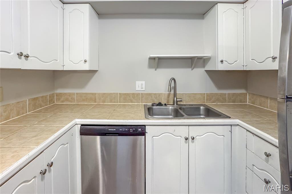 Summerwood Condo Ph Two - Residential