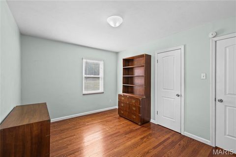 Tiny photo for 2336 Esther Avenue, St Louis, MO 63139 (MLS # 26018902)
