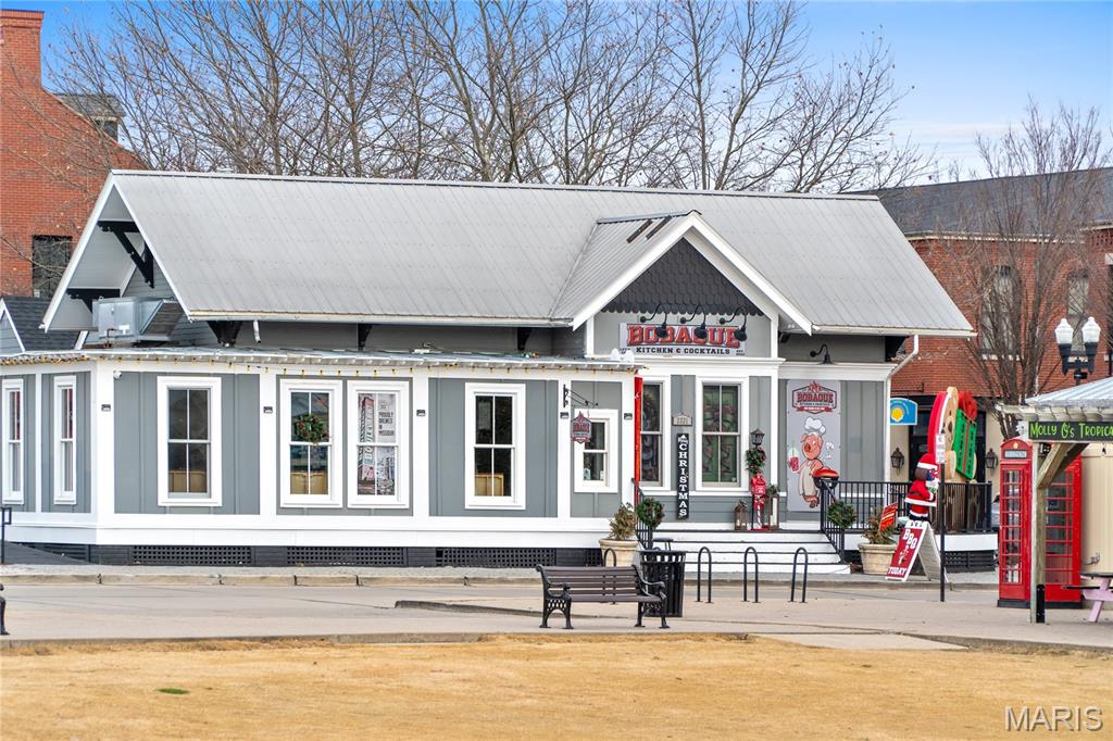 New Town At St Chas #6-P - Residential