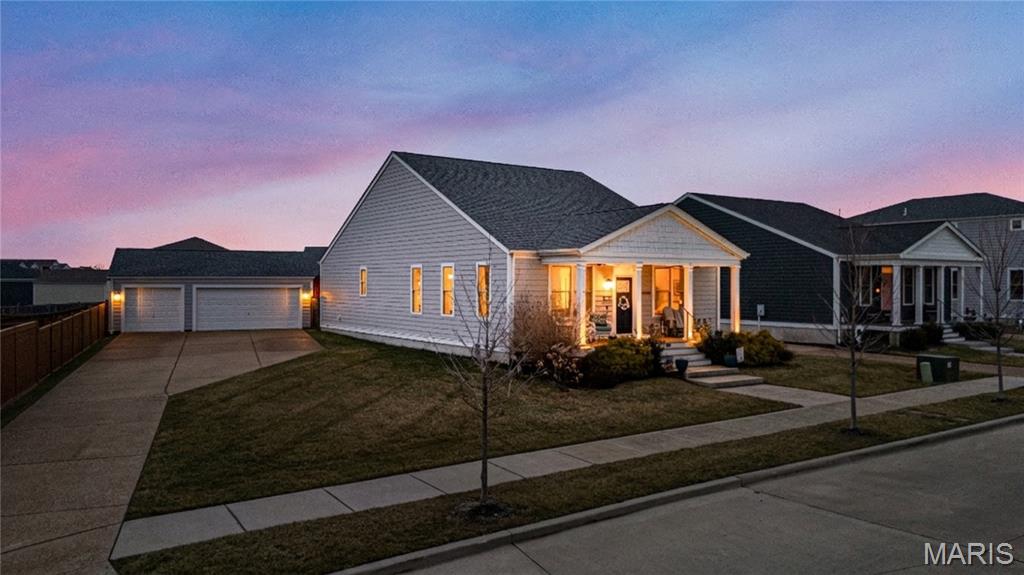 New Town At St Chas #6-P - Residential