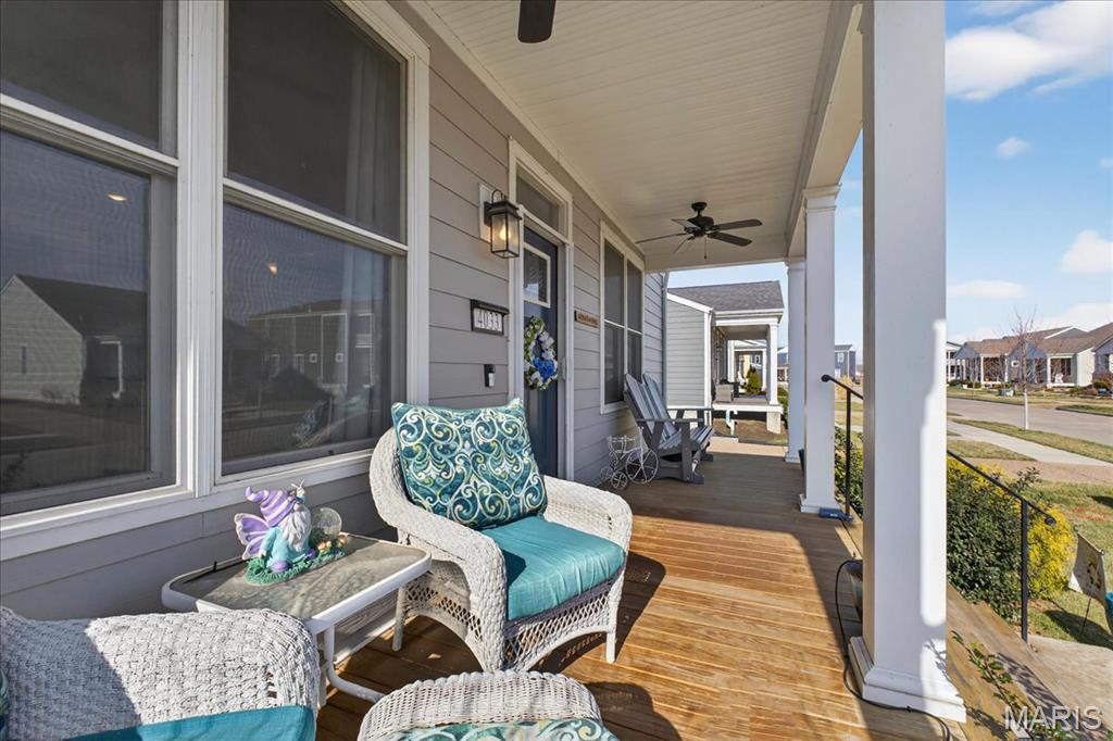 New Town At St Chas #6-P - Residential