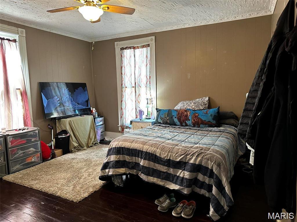 Lutesville - Residential