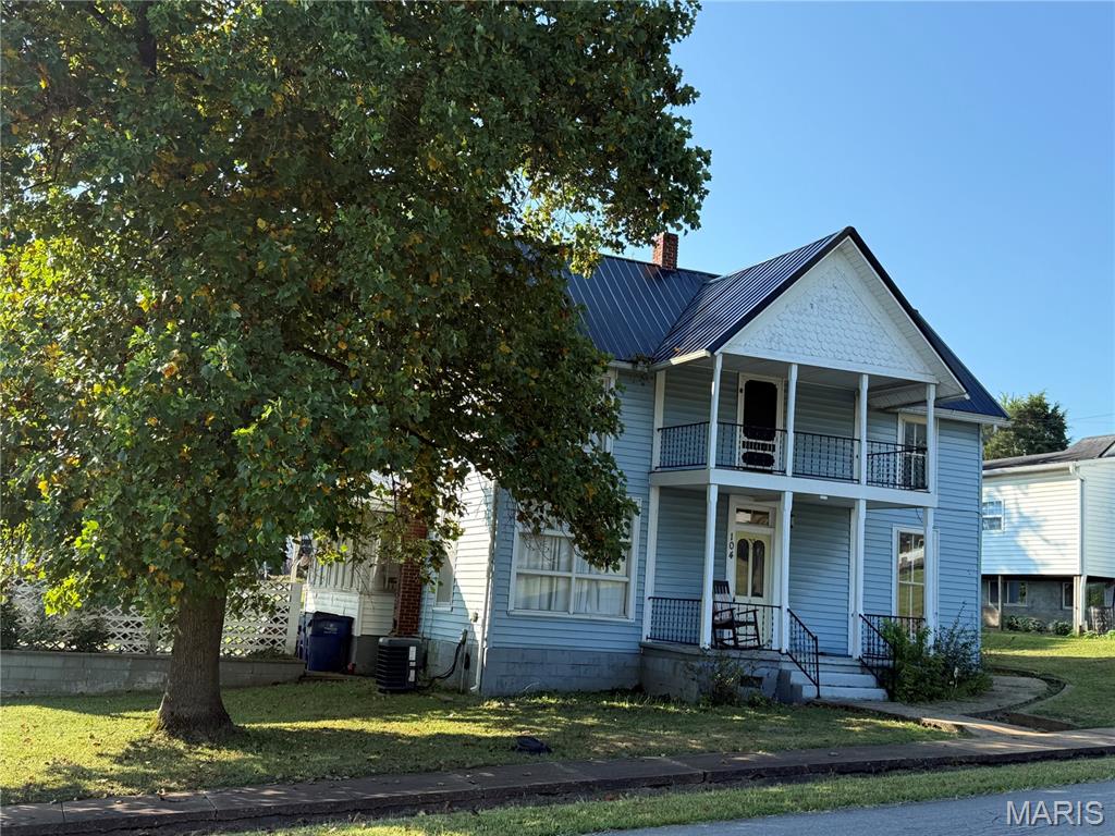 Lutesville - Residential