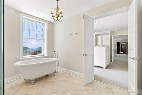 Tiny photo for 232 Kingshighway Blvd. BLVD, St Louis, MO 63108 (MLS # 26069111)