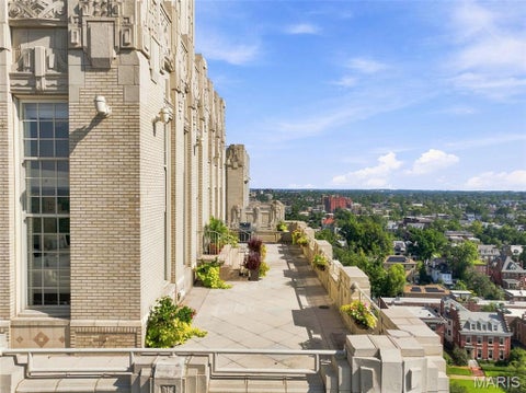 Tiny photo for 232 Kingshighway Blvd. BLVD, St Louis, MO 63108 (MLS # 26069111)