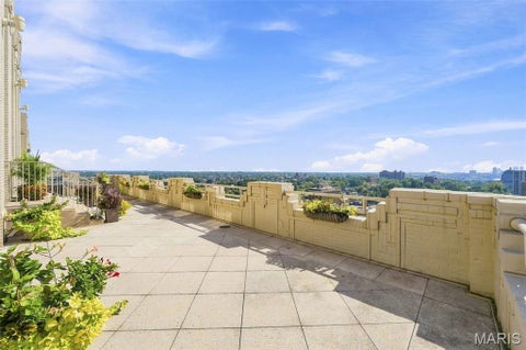 Tiny photo for 232 Kingshighway Blvd. BLVD, St Louis, MO 63108 (MLS # 26069111)