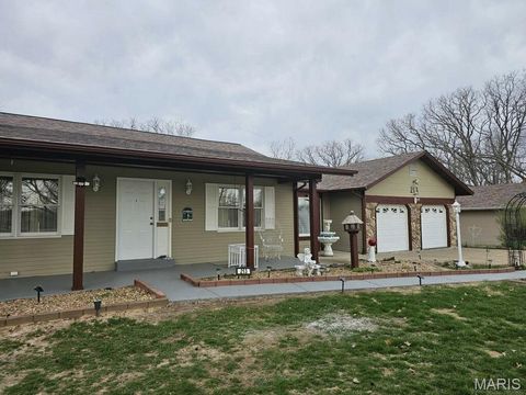 Tiny photo for 213 Lincoln Lane, Winfield, MO 63389 (MLS # 25077124)