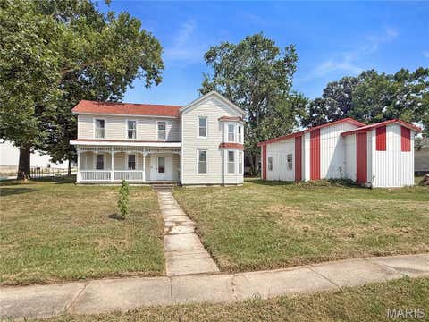 Photo of 301 S Palmyra ST, Perry, MO 63461 (MLS # 26048945)