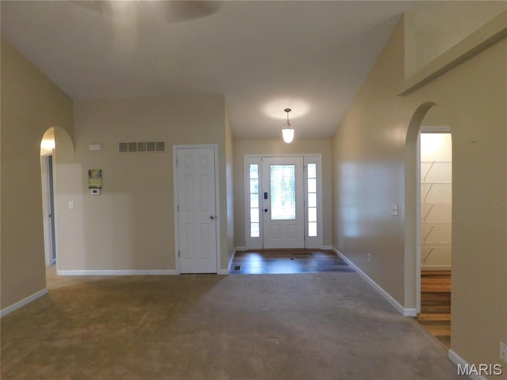 Photo of 225 Jacobs Way Drive Dr, St Peters, MO 63376 (MLS # 25080085)