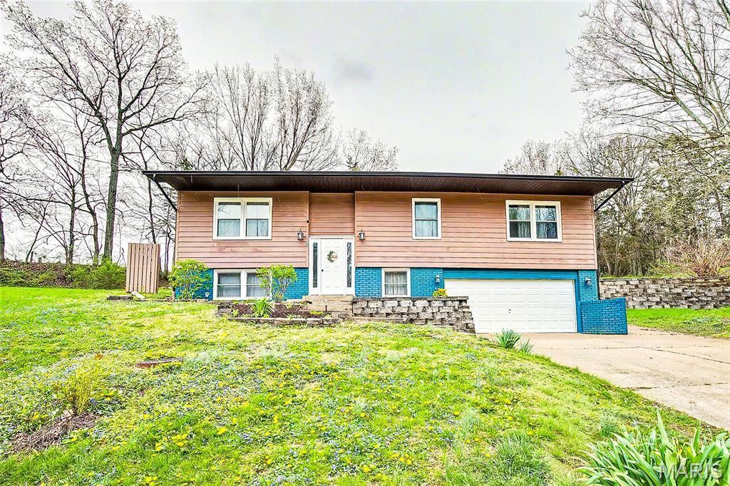 Photo of 22 Gloria Drive, Union, MO 63084 (MLS # 26019461)