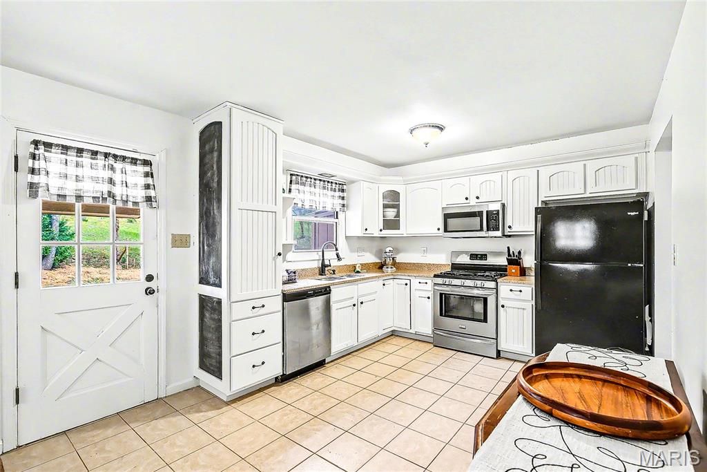 Photo of 22 Gloria Drive, Union, MO 63084 (MLS # 26019461)