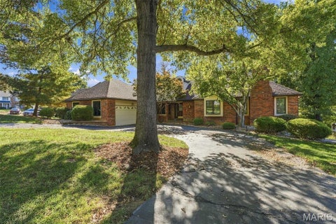 Tiny photo for 741 Cedar Field Court, Chesterfield, MO 63017 (MLS # 26066280)