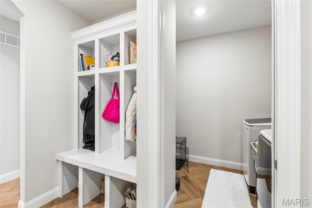 Vlgs At Shady Creek #6 - Residential