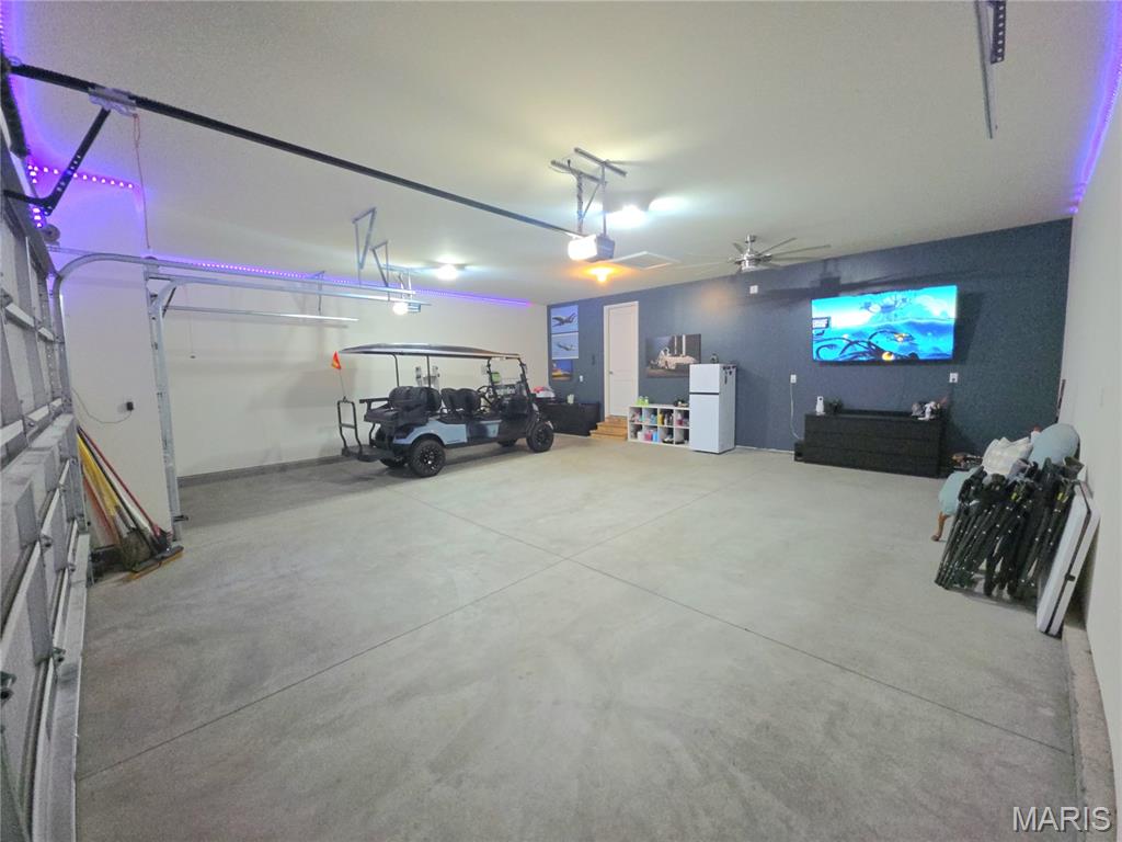 Vlgs At Shady Creek #6 - Residential