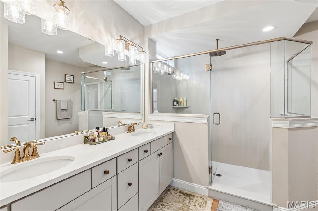 Vlgs At Shady Creek #6 - Residential