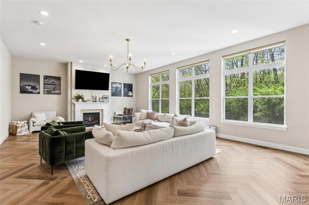 Vlgs At Shady Creek #6 - Residential