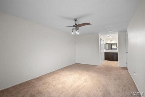 Tiny photo for 585 Coeur De Royale Drive #301, Creve Coeur, MO 63141 (MLS # 26026142)