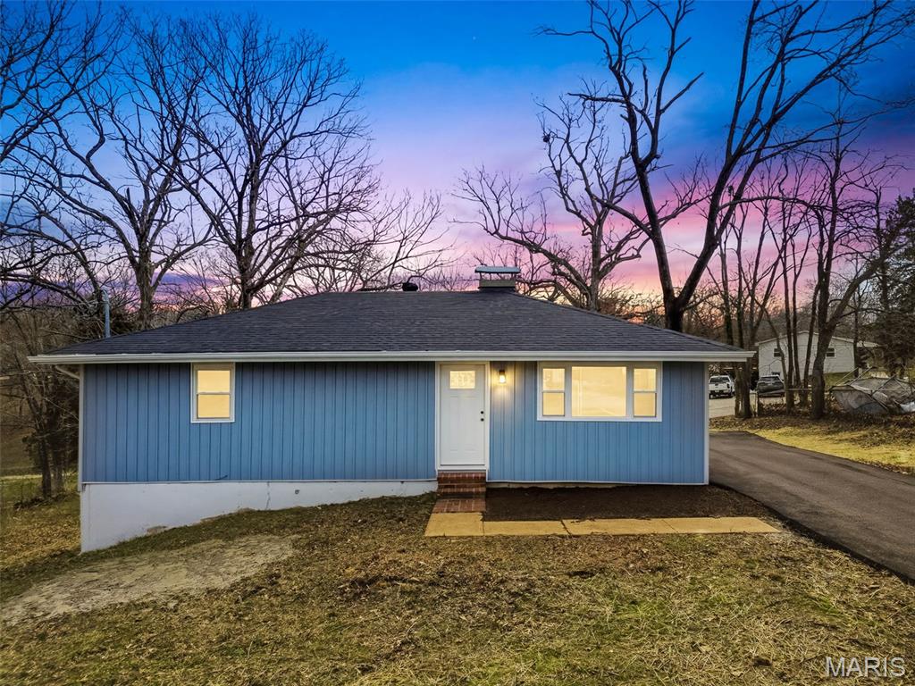 3780 Sunset Drive