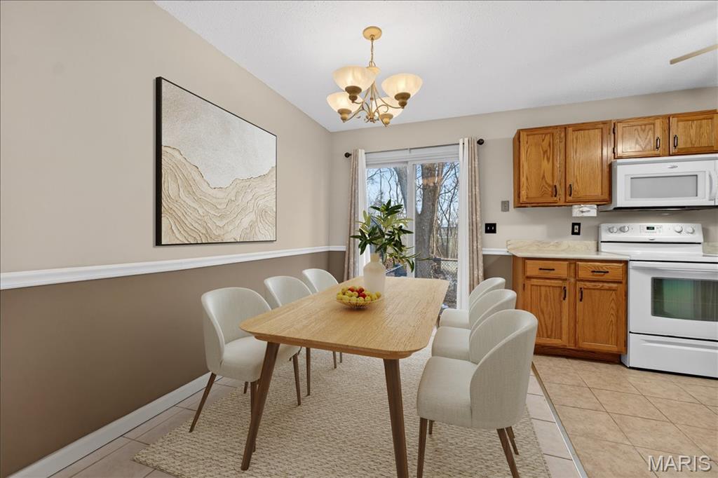 McKelvey Manor Condo - Residential