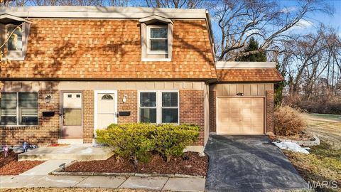 11846 Sologne Court Maryland Heights MO 63043