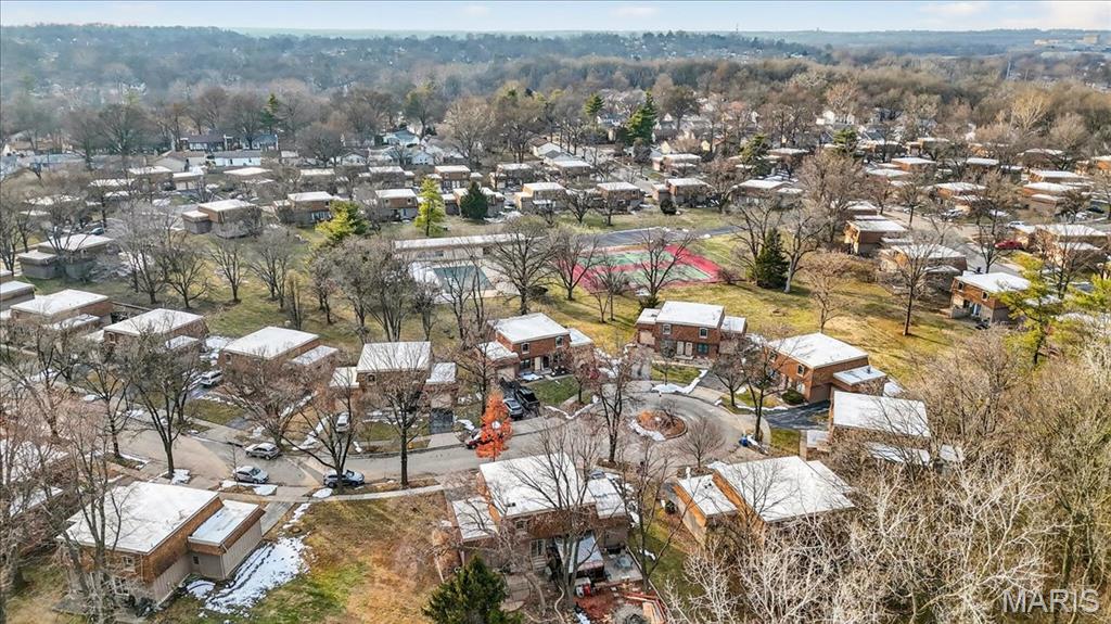 McKelvey Manor Condo - Residential