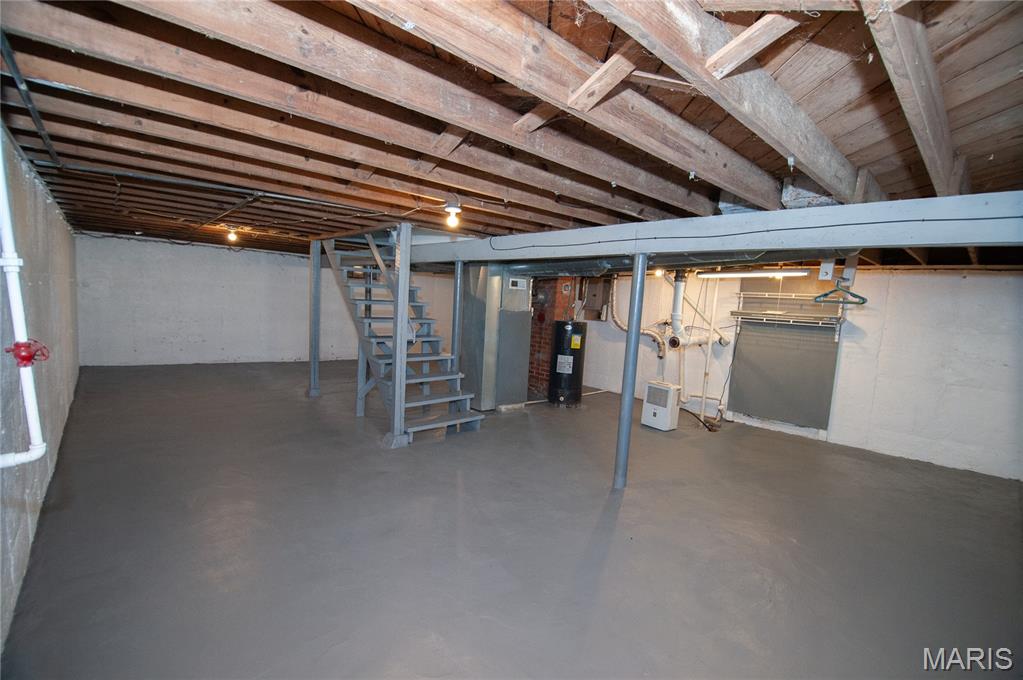 MAPLE CREST (ADDITION) - Residential