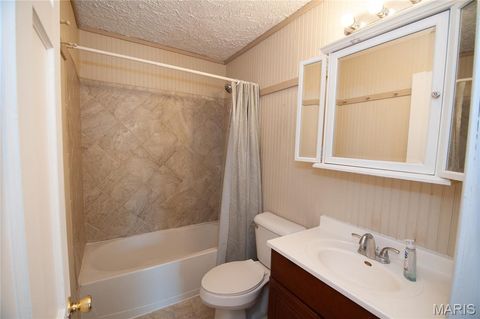 Tiny photo for 10 Belwood Road, Lebanon, MO 65536 (MLS # 26018825)