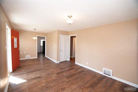 Tiny photo for 10 Belwood Road, Lebanon, MO 65536 (MLS # 26018825)