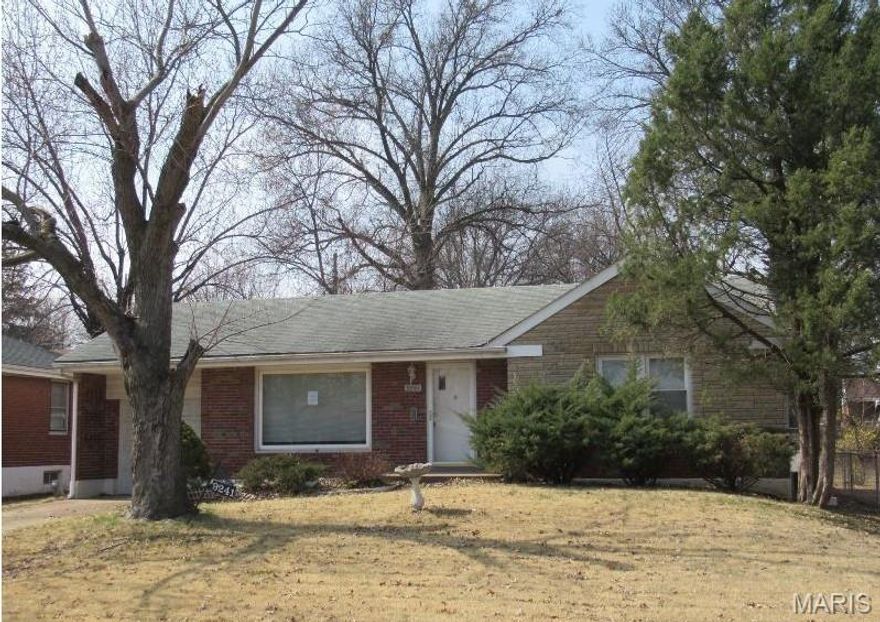 Investment opportunity being listed for short sale. Property is currently occupied by tenants. DO NOT DISTURB TEANANTS. Property is being sold as-is. Seller to do no repairs or pay for any inspections.