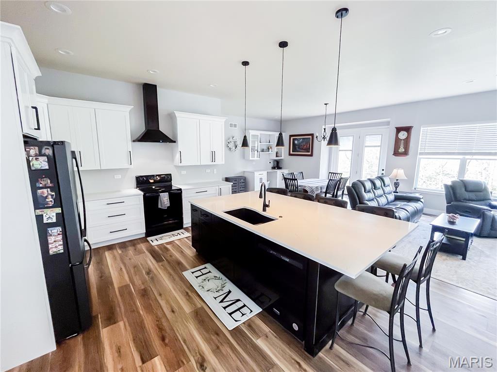 215 Rugged Acres