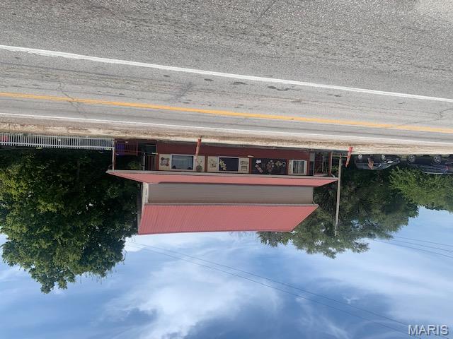 Cedar Crest Loc 22 - Commercial Sale