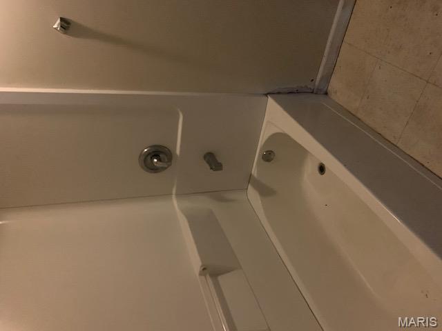 Cedar Crest Loc 22 - Commercial Sale