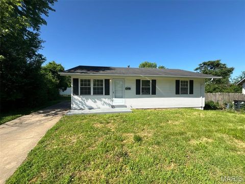 6005 Shillington Drive Berkeley MO 63134