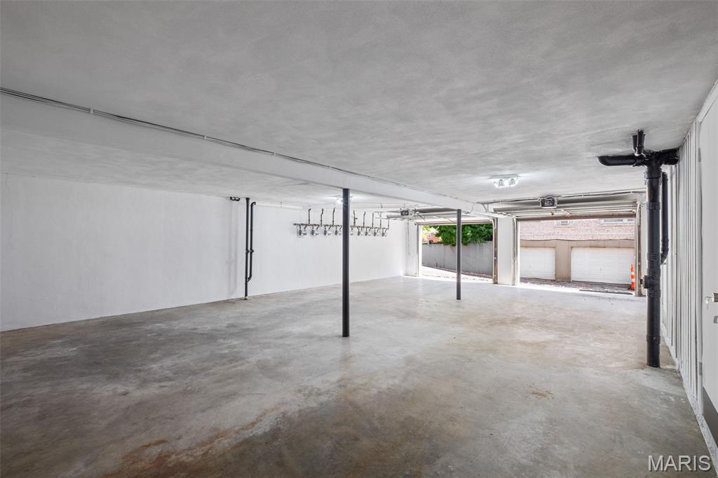 Missouri Stevens Estate - Residential Lease