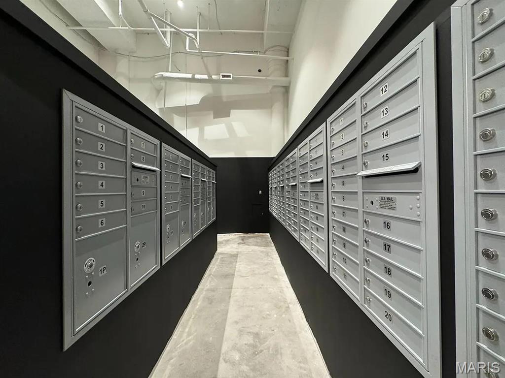 Six Cord - Residential Lease