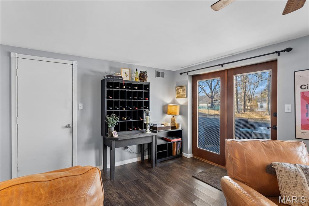 Westglen Village Add - Residential