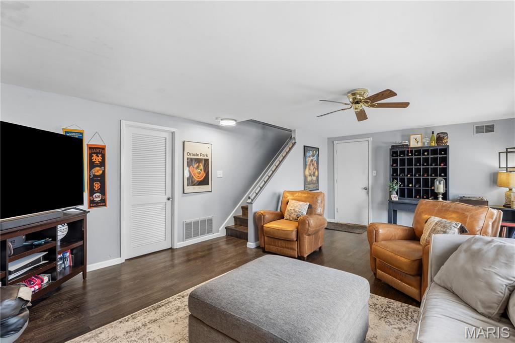 Westglen Village Add - Residential