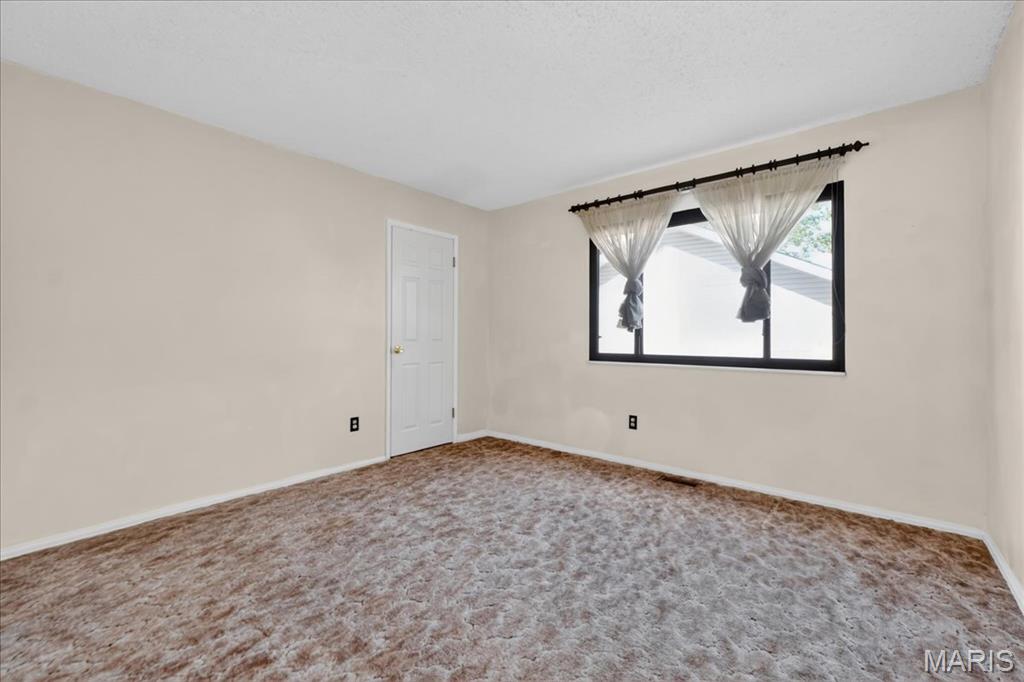 Meadowbrook Farm 1 - Residential