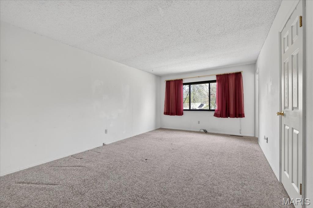 Meadowbrook Farm 1 - Residential