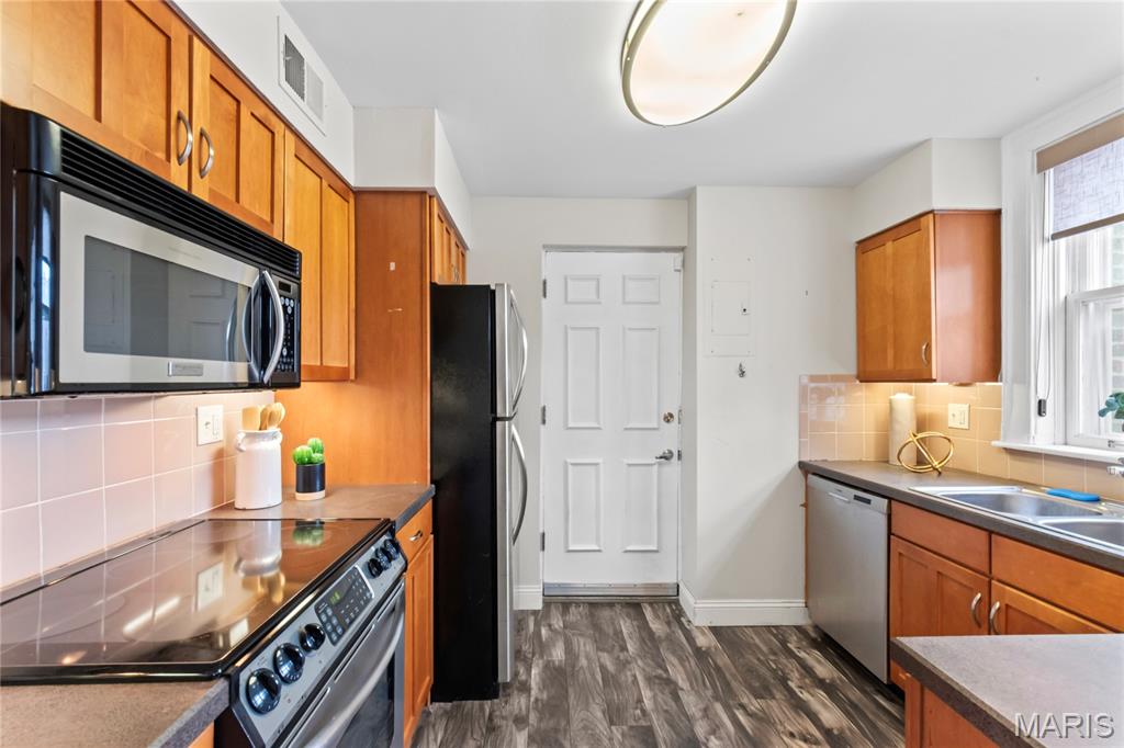 Randolph Condos - Residential