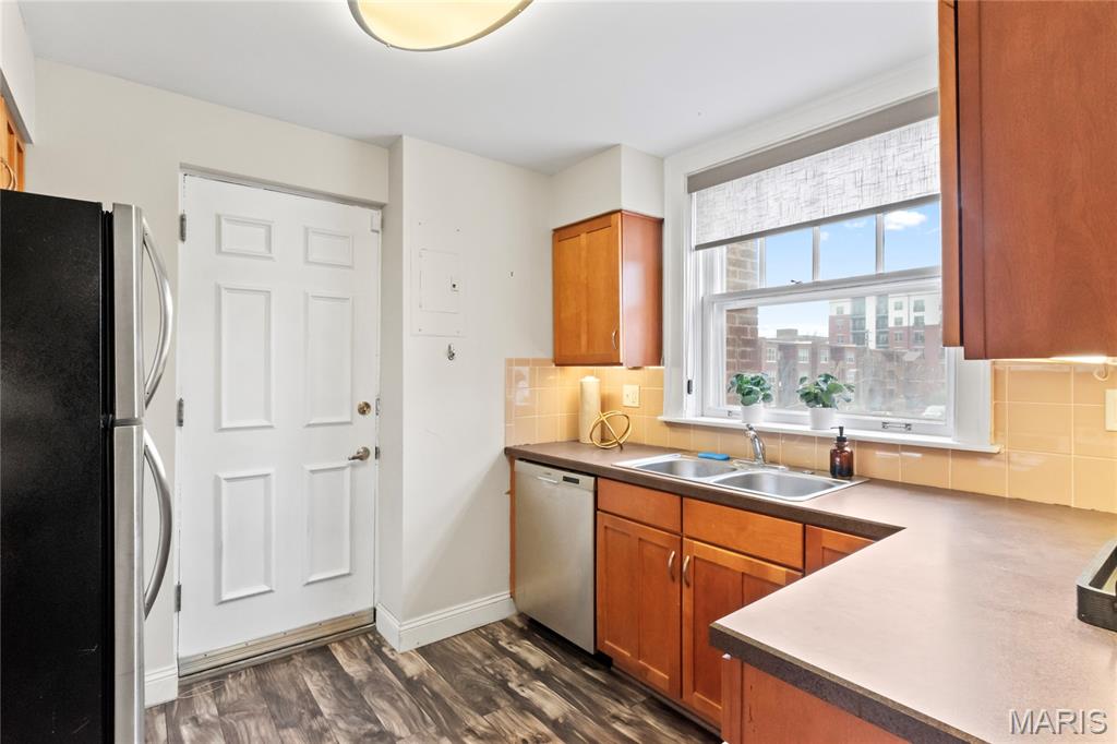 Randolph Condos - Residential
