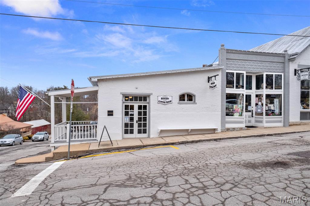 5595 Walnut and .21 Acre lot on Jackson Street