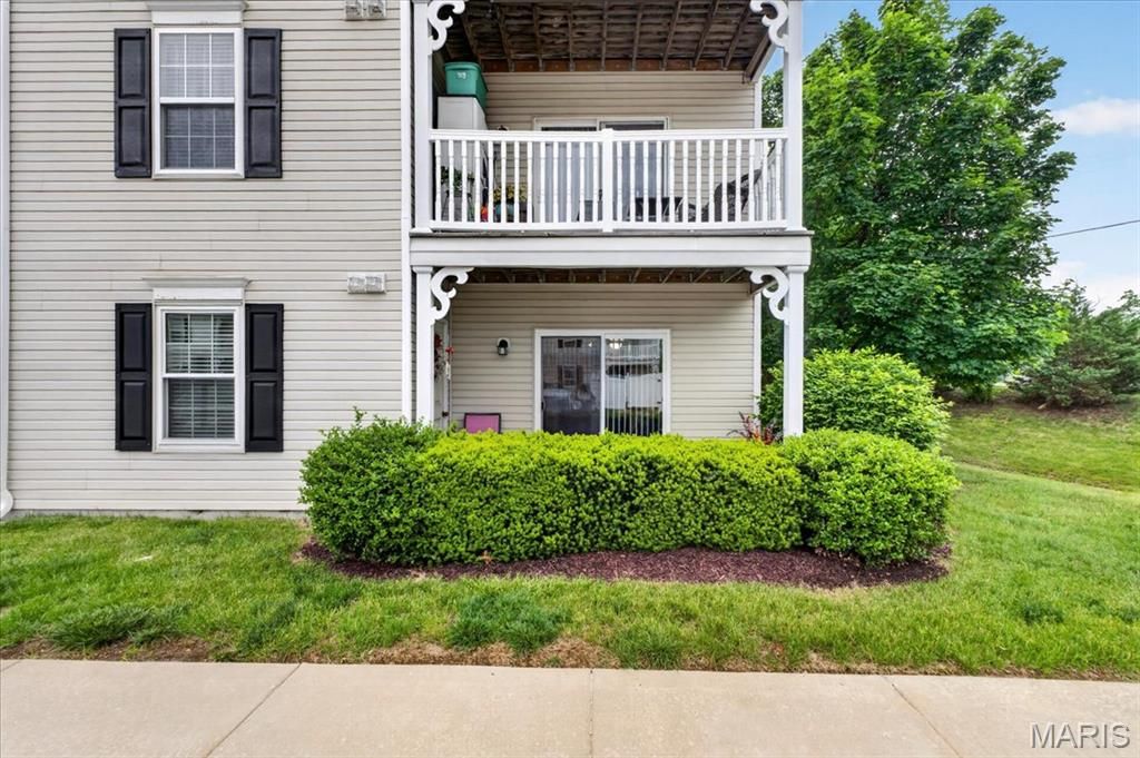 Photo of 2430 Tellicherry Drive #100D, Mehlville, MO 63125 (MLS # 26025389)