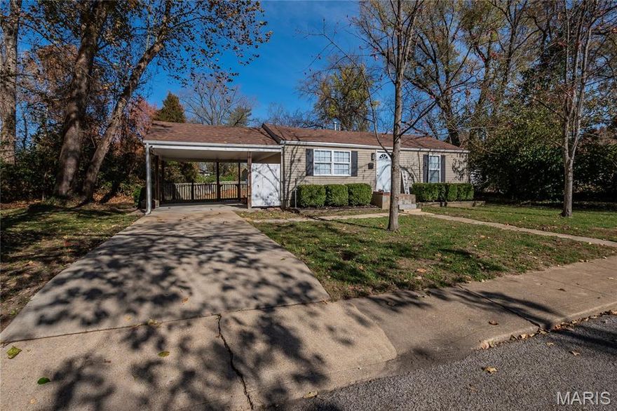 This wonderful home has been updated , butcher block counter top and newer appliances , brand new air conditioner , laminate flooring . Enjoy having a level back yard nice patio big shed . 2 bedrooms 1 bath nice size carport . Private lot at the end of the street plenty of off street parking if needed . Just minutes to the highway .