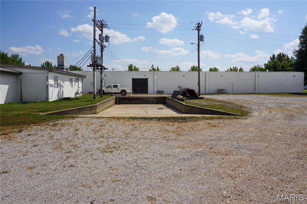 Krulik Sub - Commercial Sale