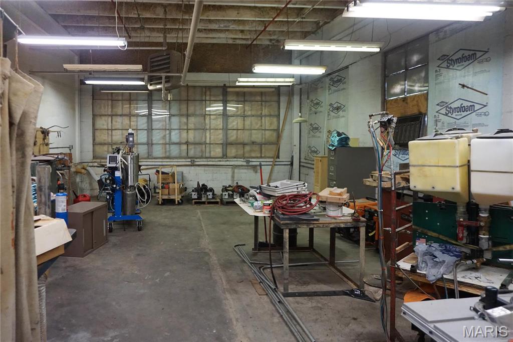 Krulik Sub - Commercial Sale