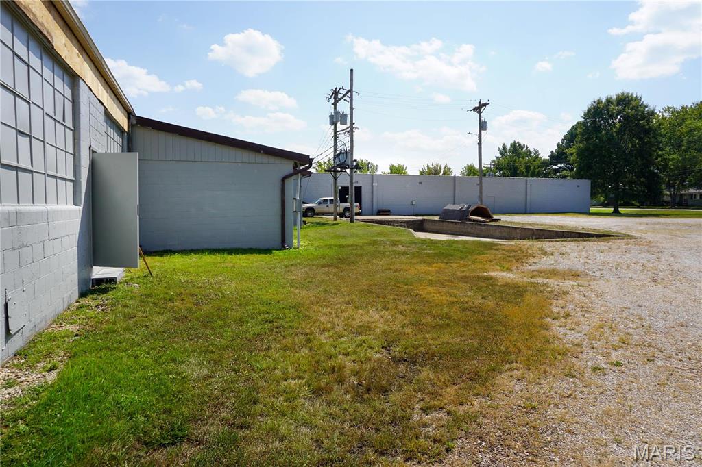 Krulik Sub - Commercial Sale