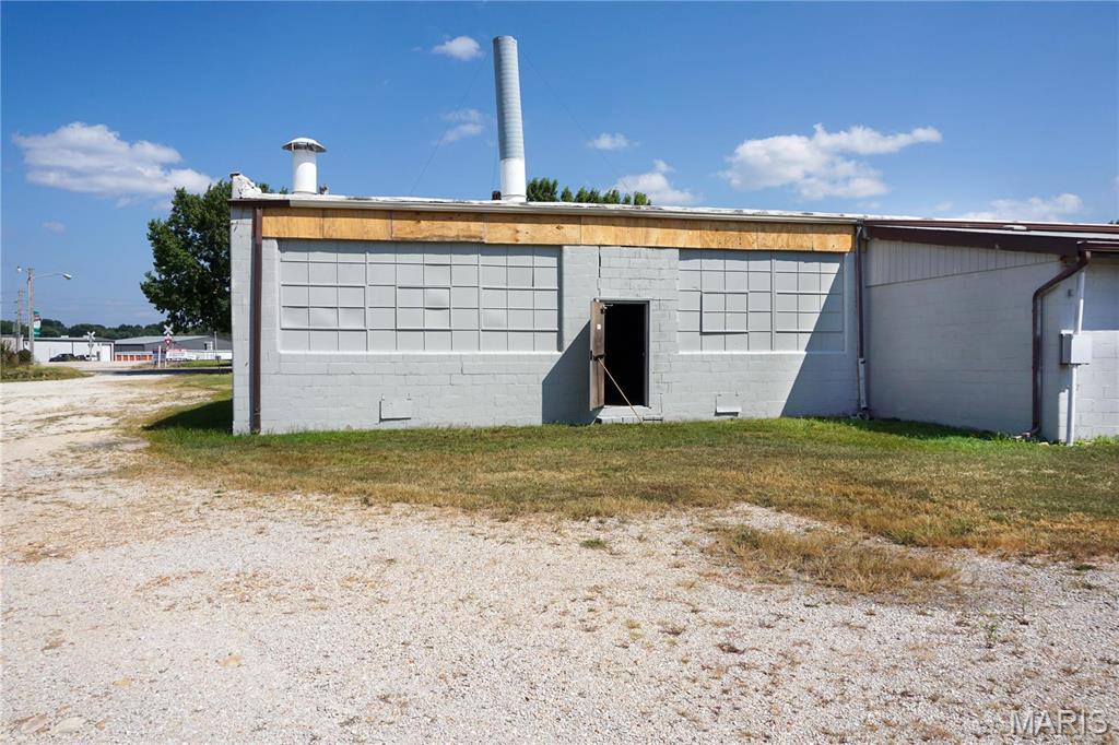 Krulik Sub - Commercial Sale