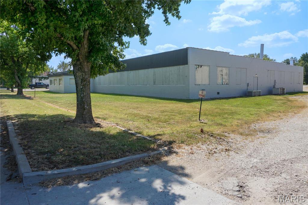 Krulik Sub - Commercial Sale