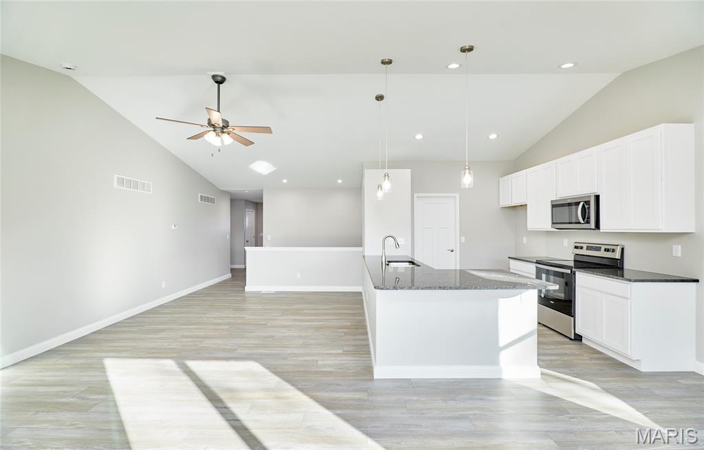 Jaxson Estates #8 - Residential